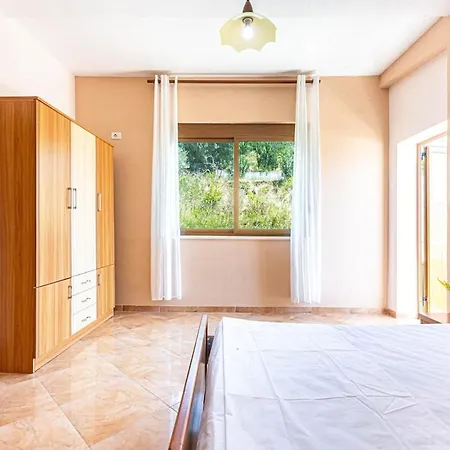 Appartement Radhima Res 15 - One Bedroom Apt, Sea View Vlorë